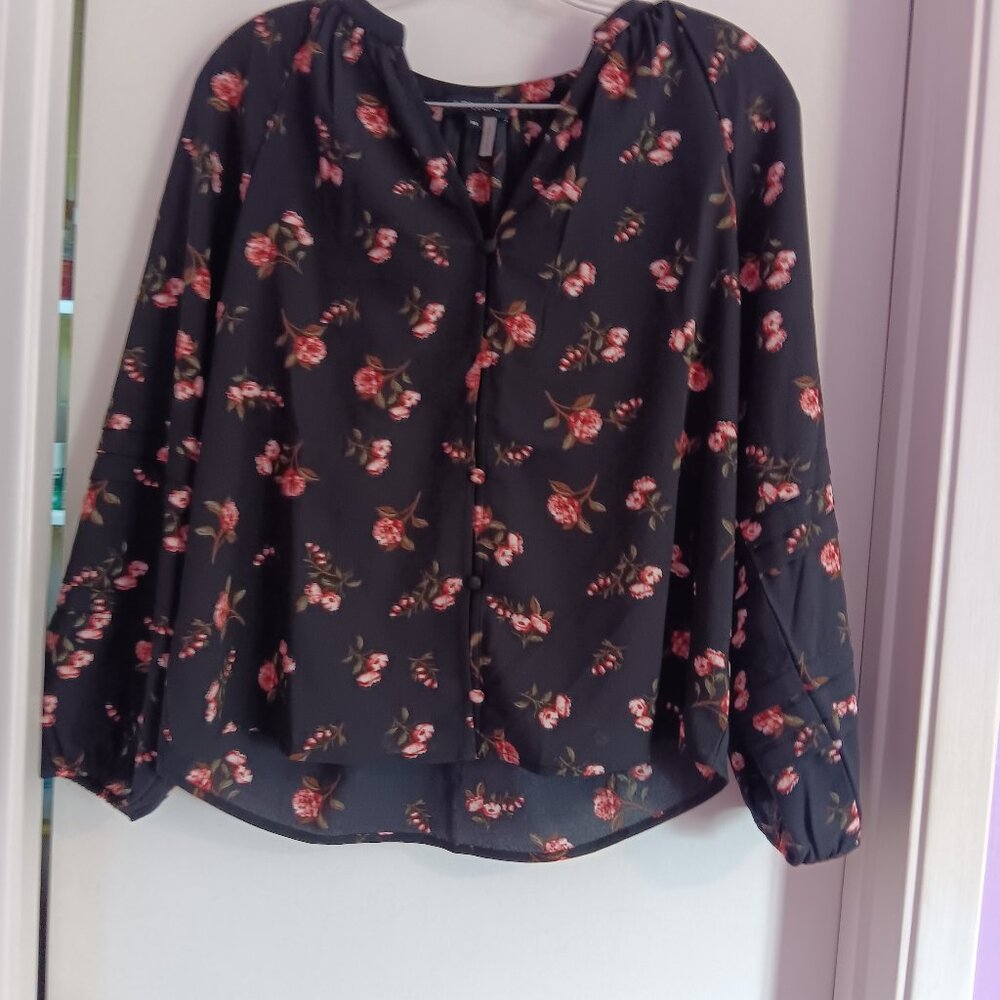1 State Women's Floral Print Black Blooms Pintuck Long Sleeve Size M NWT
